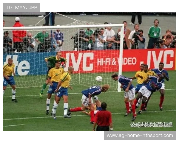 世界杯球队标志性战术盘点：哪些打法最致命？