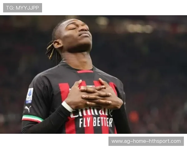 AC米兰快速反击，莱奥变向后劲射中框