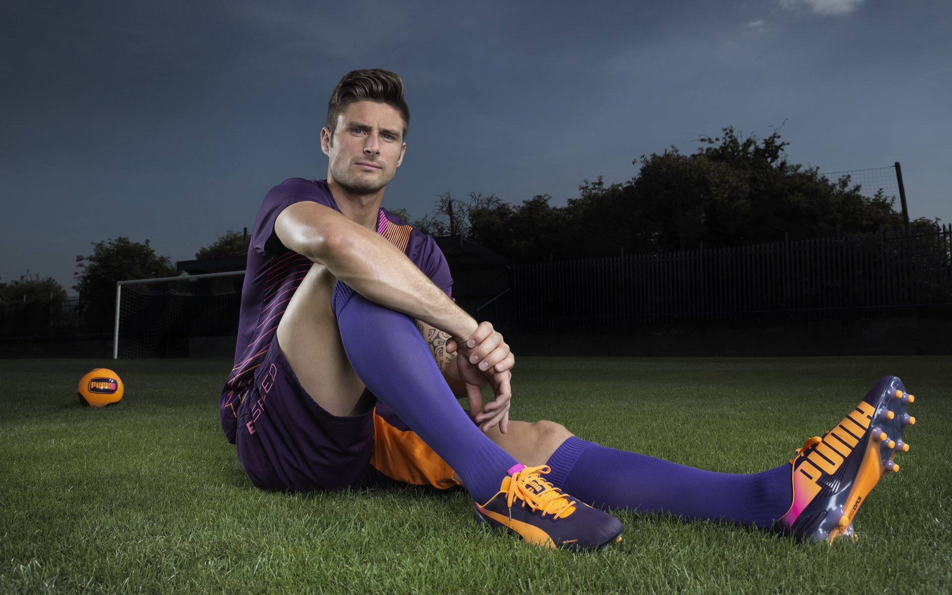 足球青少年比赛在多地展开